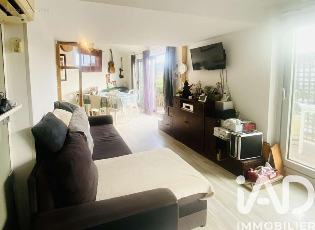 Photo 5 - Maison à ROQUEBRUNE-SUR-ARGENS