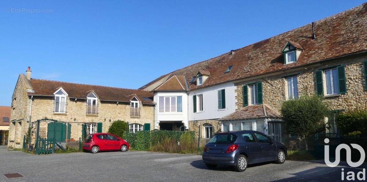 Photo 1 - Appartement à ISLES-LES-VILLENOY