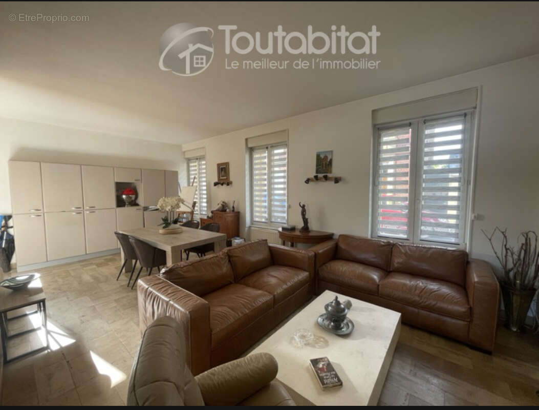 Maison à CHARLEVILLE-MEZIERES