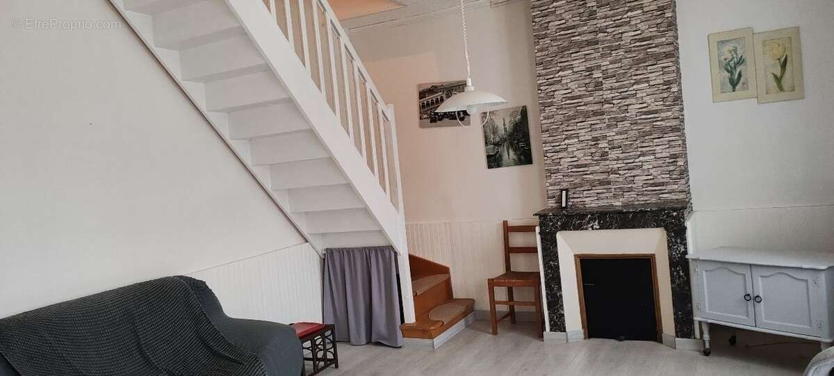 Maison à CHALETTE-SUR-LOING