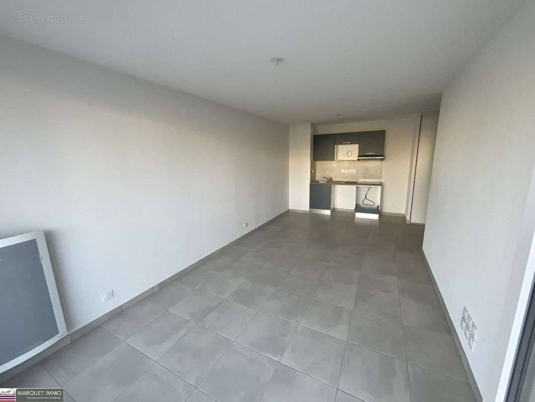 Appartement à BEZIERS