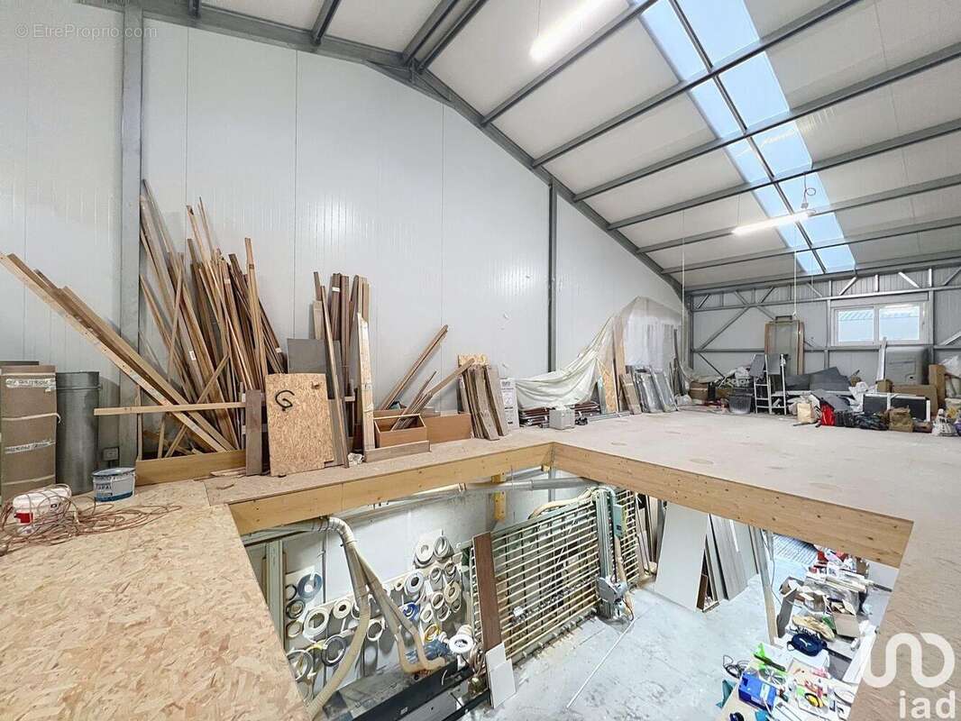 Photo 3 - Commerce à BRIE-COMTE-ROBERT