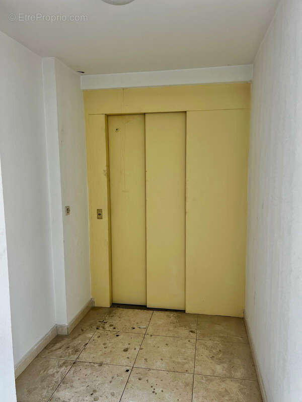 Exclusivité dernier étage avec terrasse - photo 10