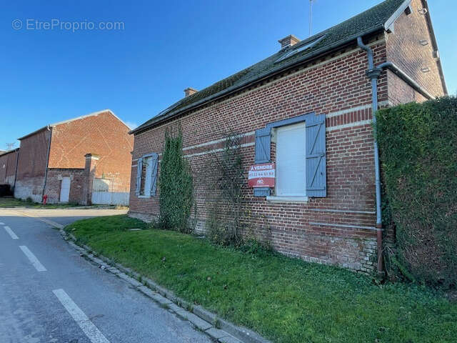 Maison à ROIGLISE