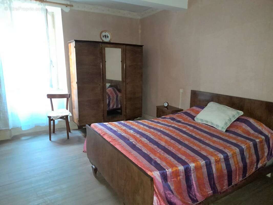 Maison à LAURE-MINERVOIS