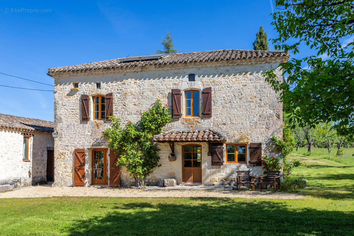 Maison à LAUZERTE