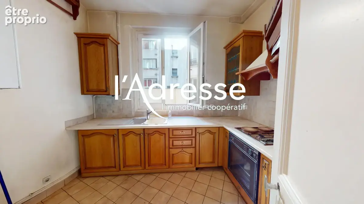Appartement 3-4 pièces / 1-2 chambres - 75010 RUE LA FAYETTE - photo 7