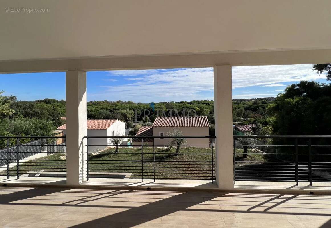 Maison à FREJUS
