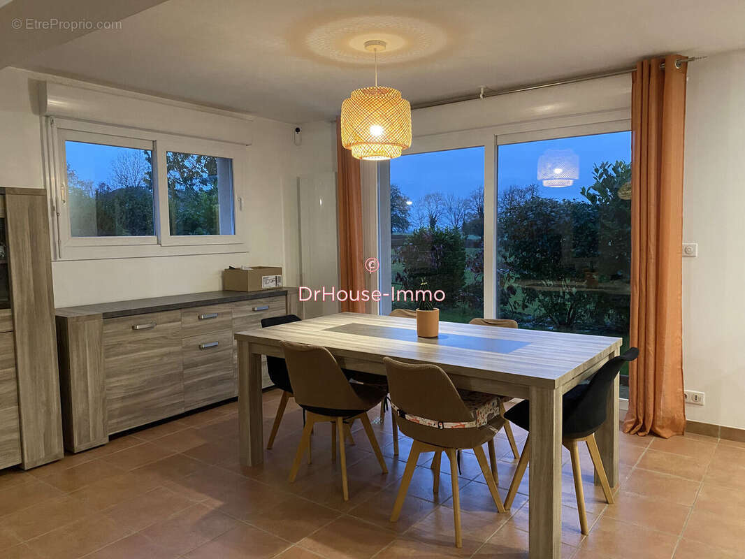 Maison à NOTRE-DAME-D'ALIERMONT