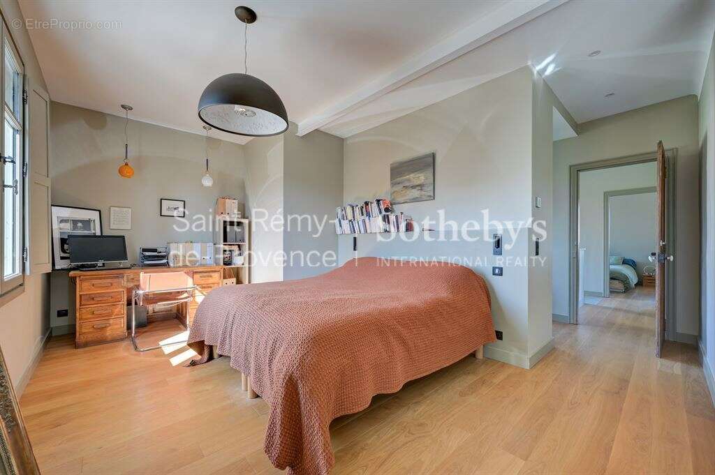 Maison à SAINT-REMY-DE-PROVENCE