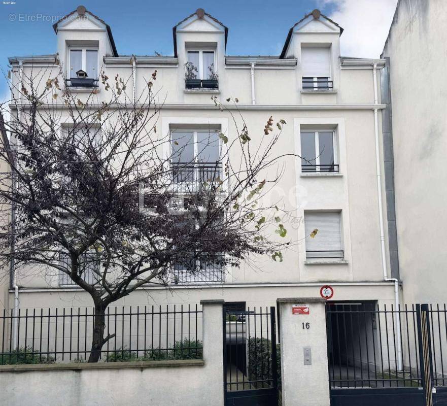 Appartement à CLAYE-SOUILLY