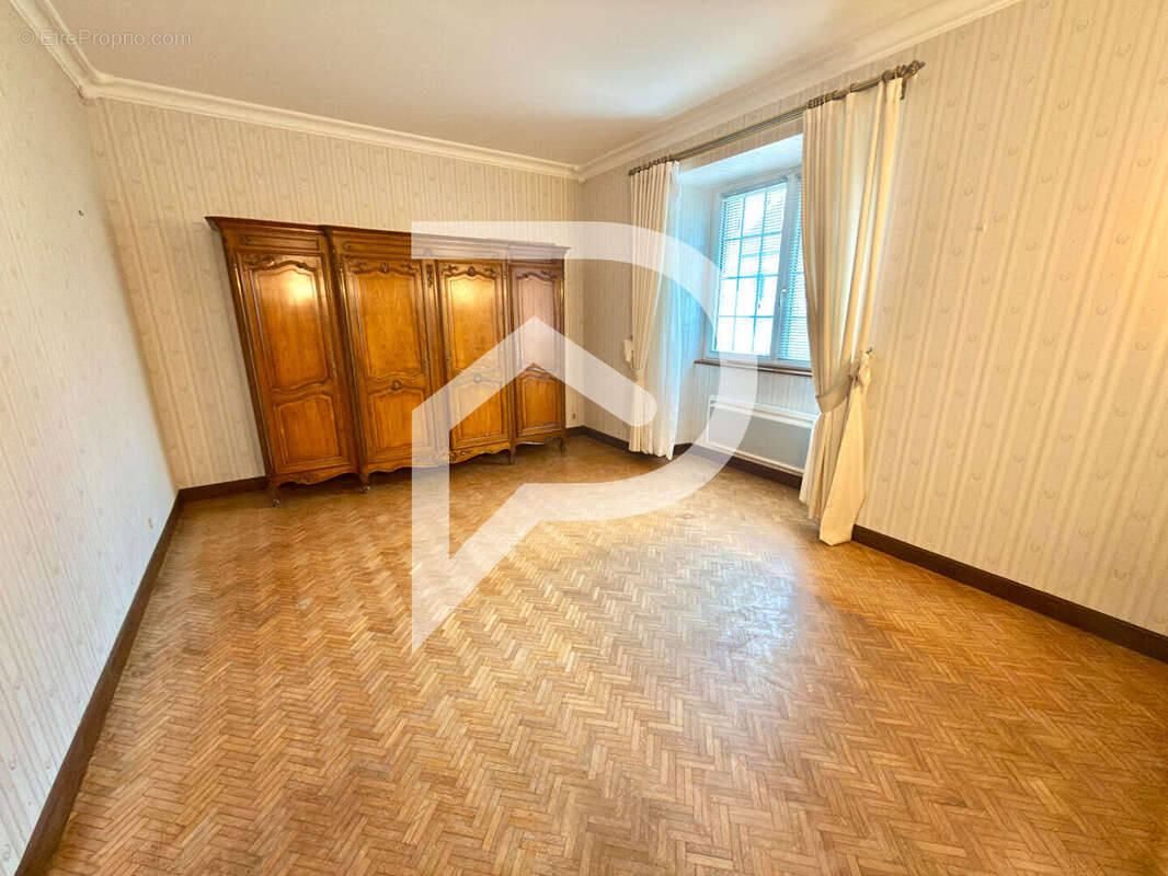 Maison à PERRANCEY-LES-VIEUX-MOULINS