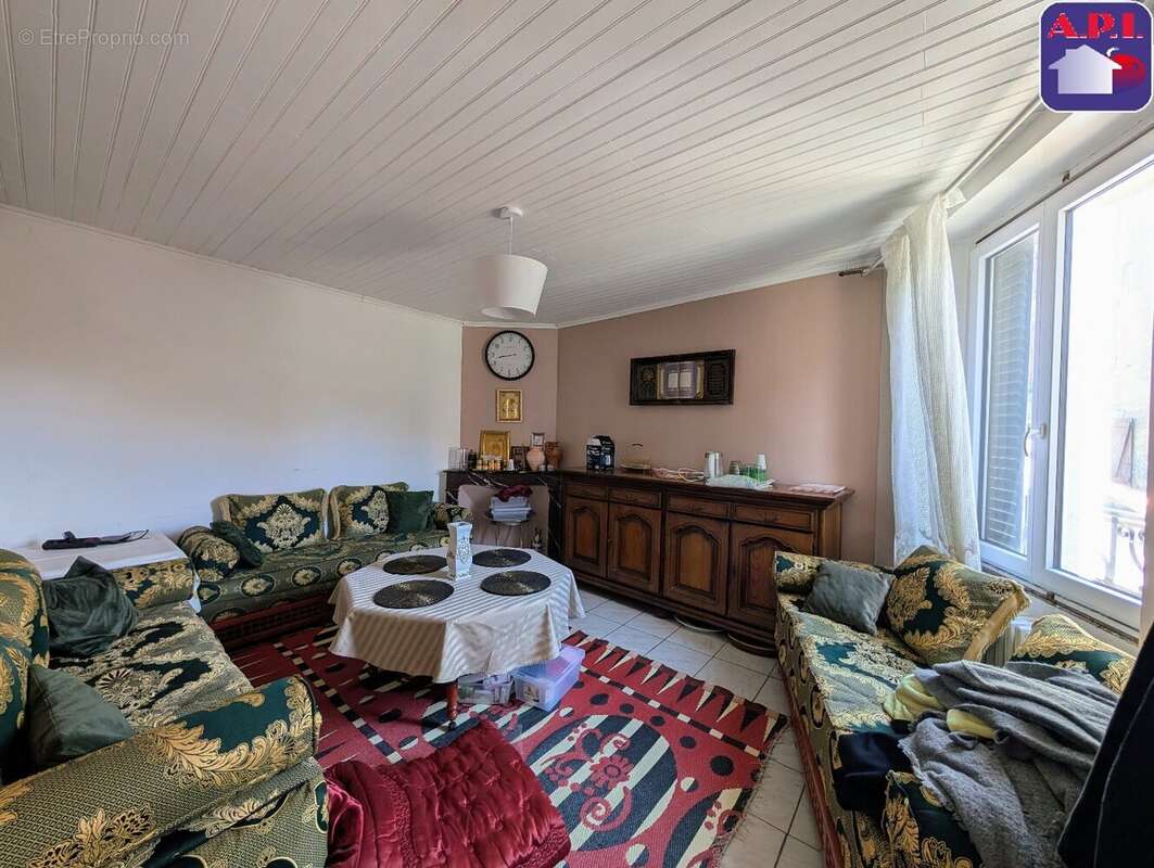 Maison à VILLENEUVE-D'OLMES