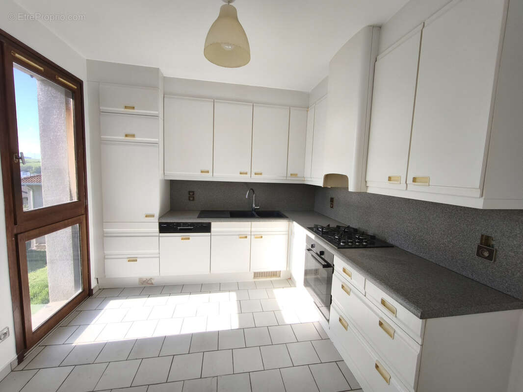 Chambon-feugerolles, maison 150 m2 - photo 4