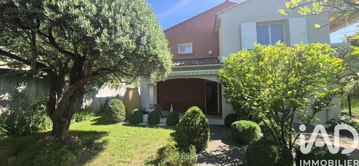 Photo 3 - Maison à LE CRES
