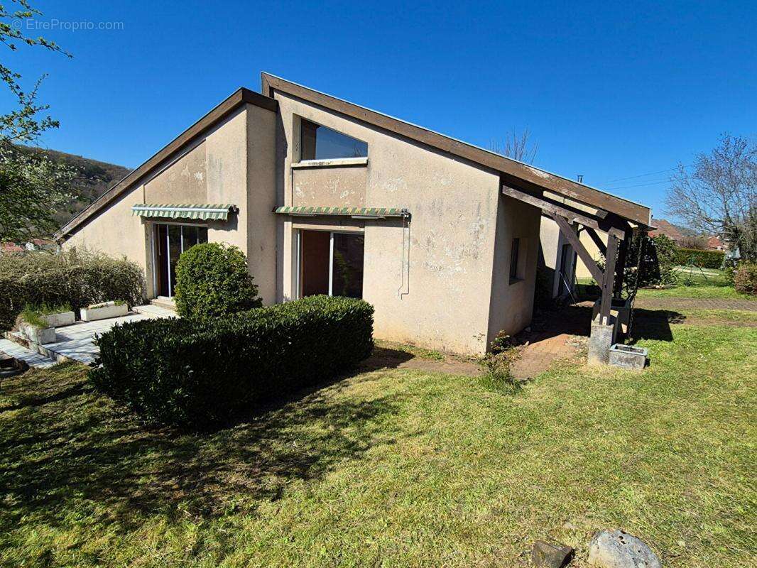 Maison à ECHENOZ-LA-MELINE