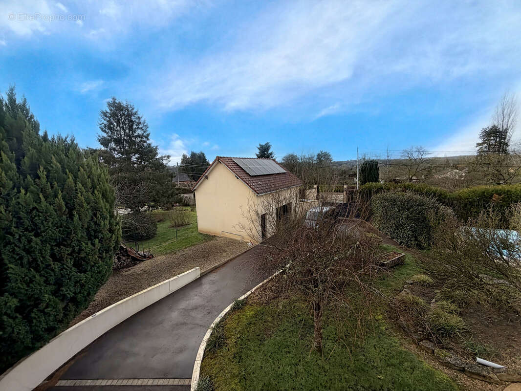 Maison à CHAOURCE
