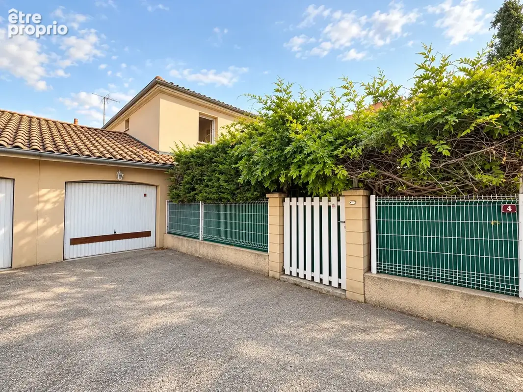 Maison familiale de 94 m2 avec jardin, garage et stationnement - photo 16