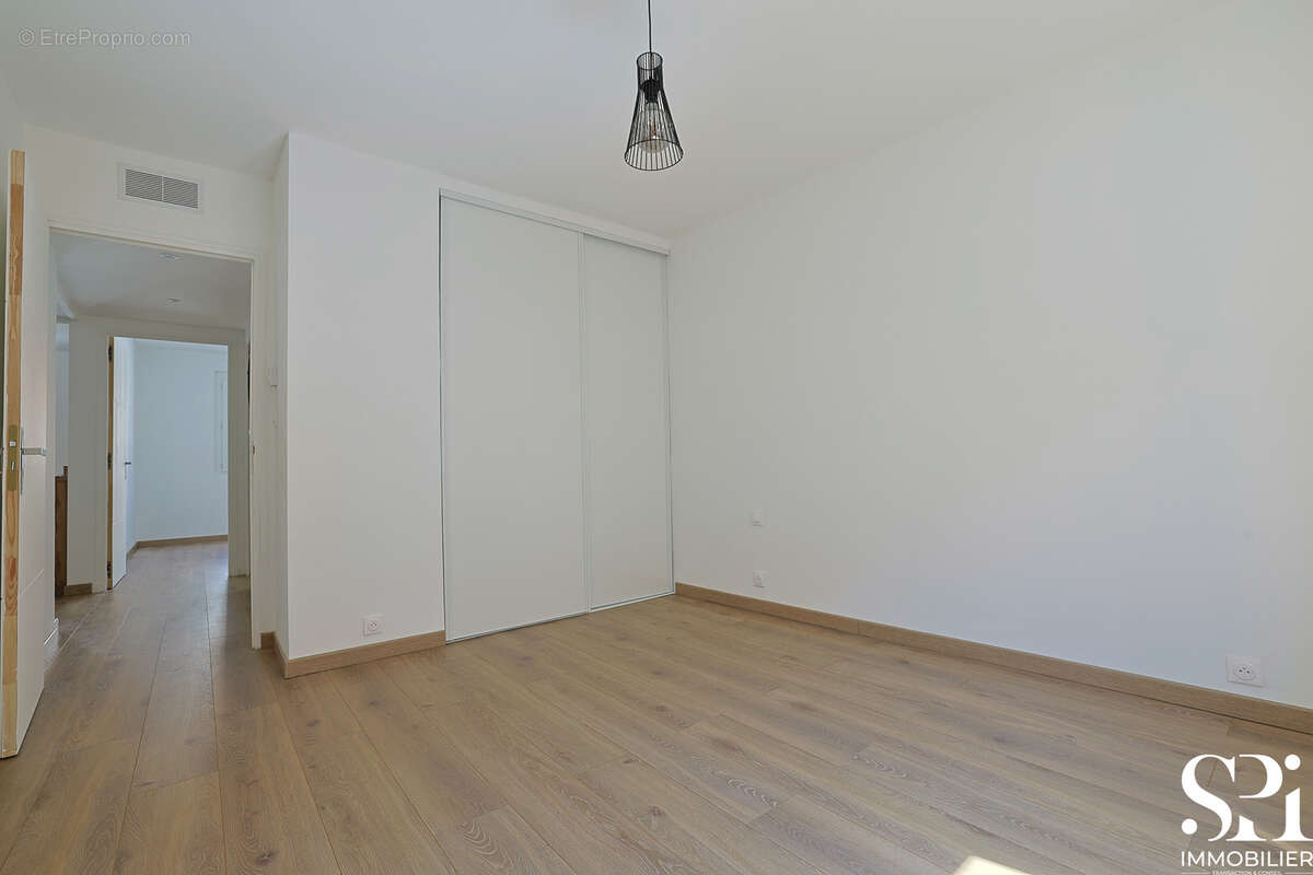 Appartement à HYERES
