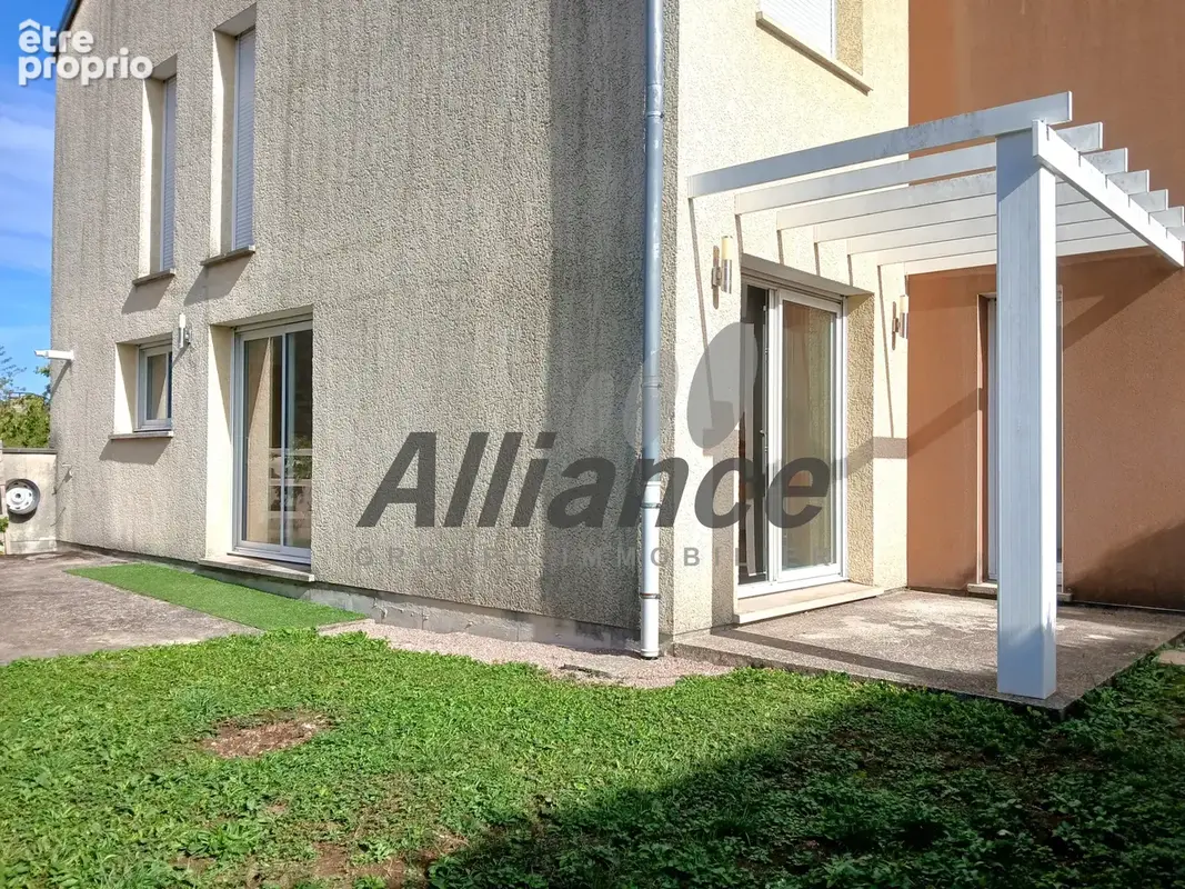 Maison de 2011 coeur de ville luxeuil-les-bains - photo 2