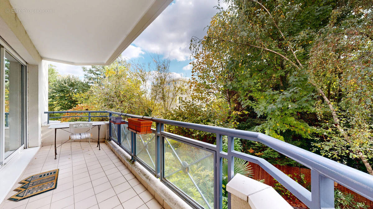 Appartement à CHATILLON