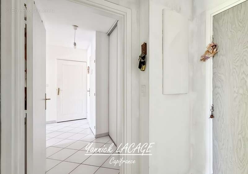 Appartement à SAINT-VICTORET