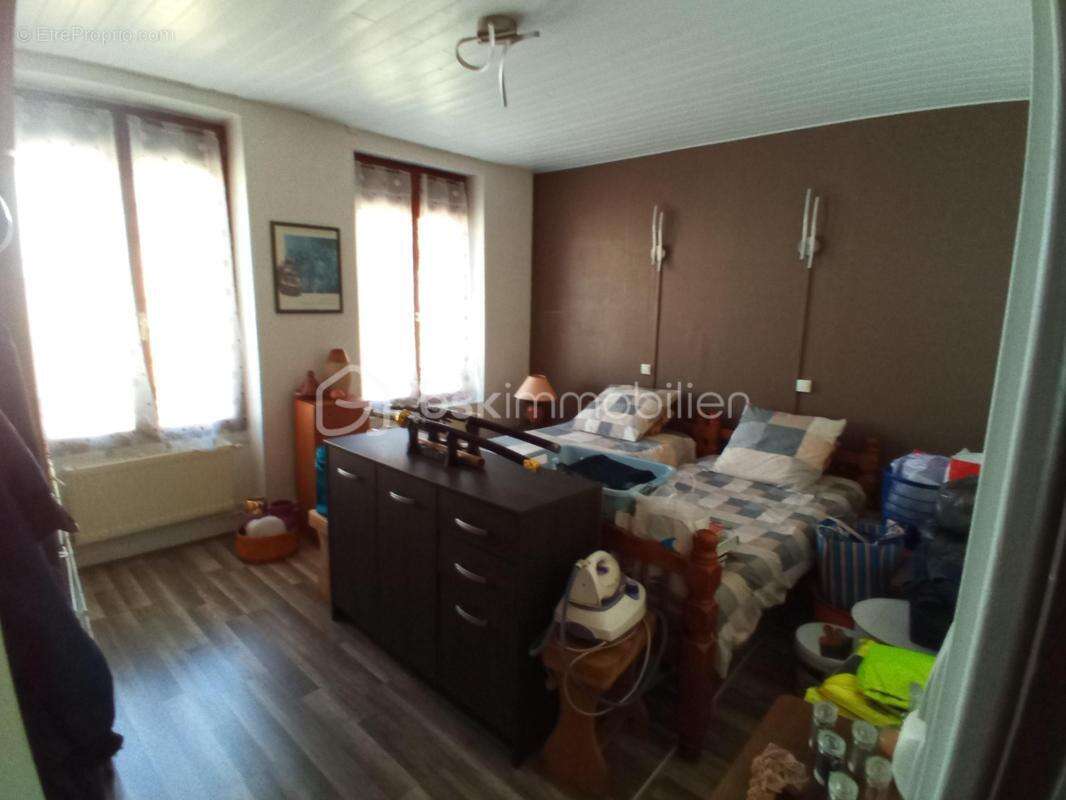 Maison à CLAYE-SOUILLY