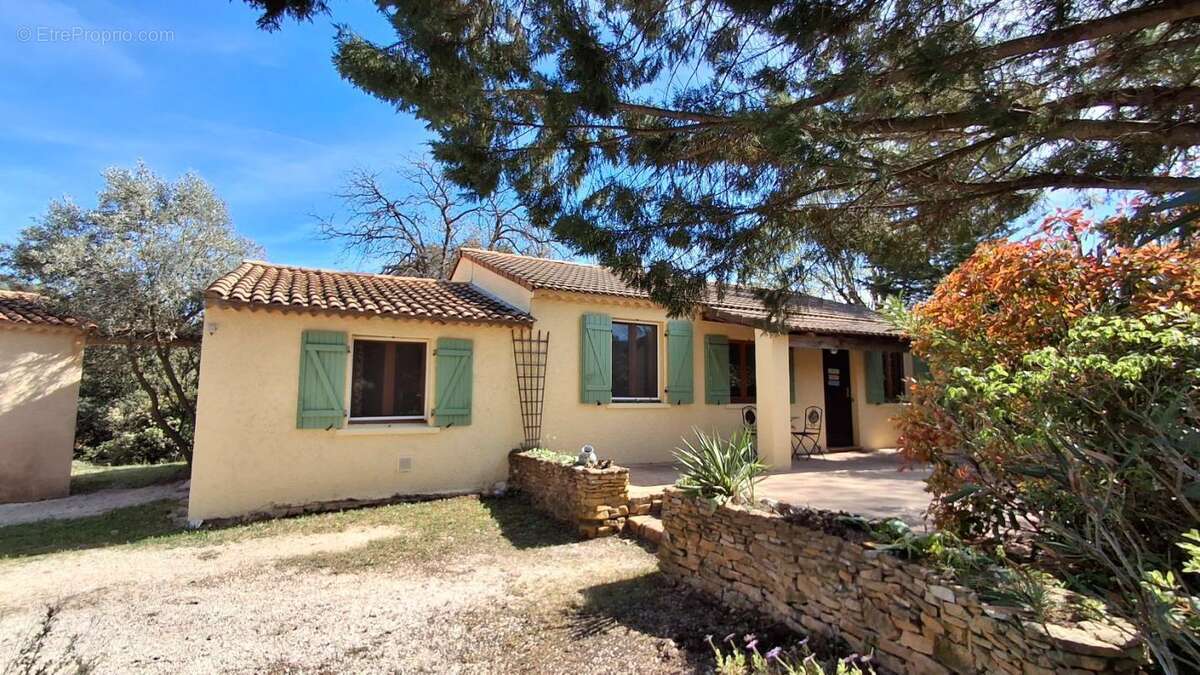 Seillons source d'argens villa t5 sur 1416 m² de terrain - photo 14