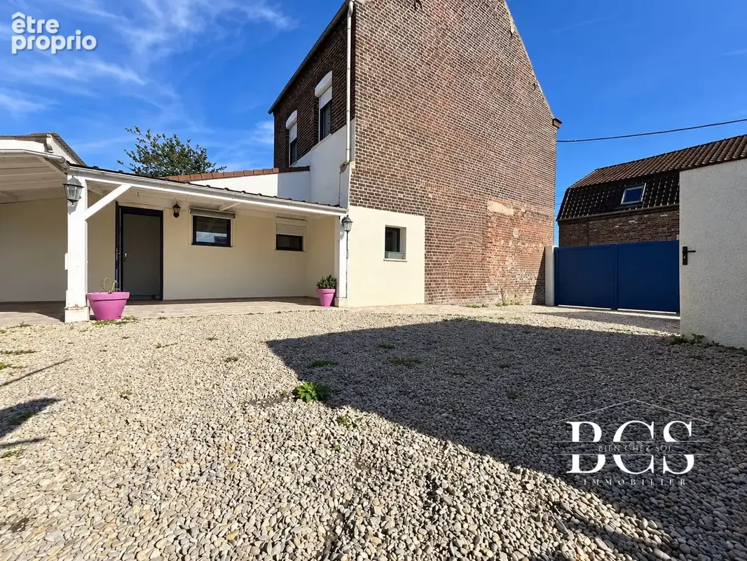 Photo Maison à Saint-Amand-Les-Eaux au prix de 221 000€