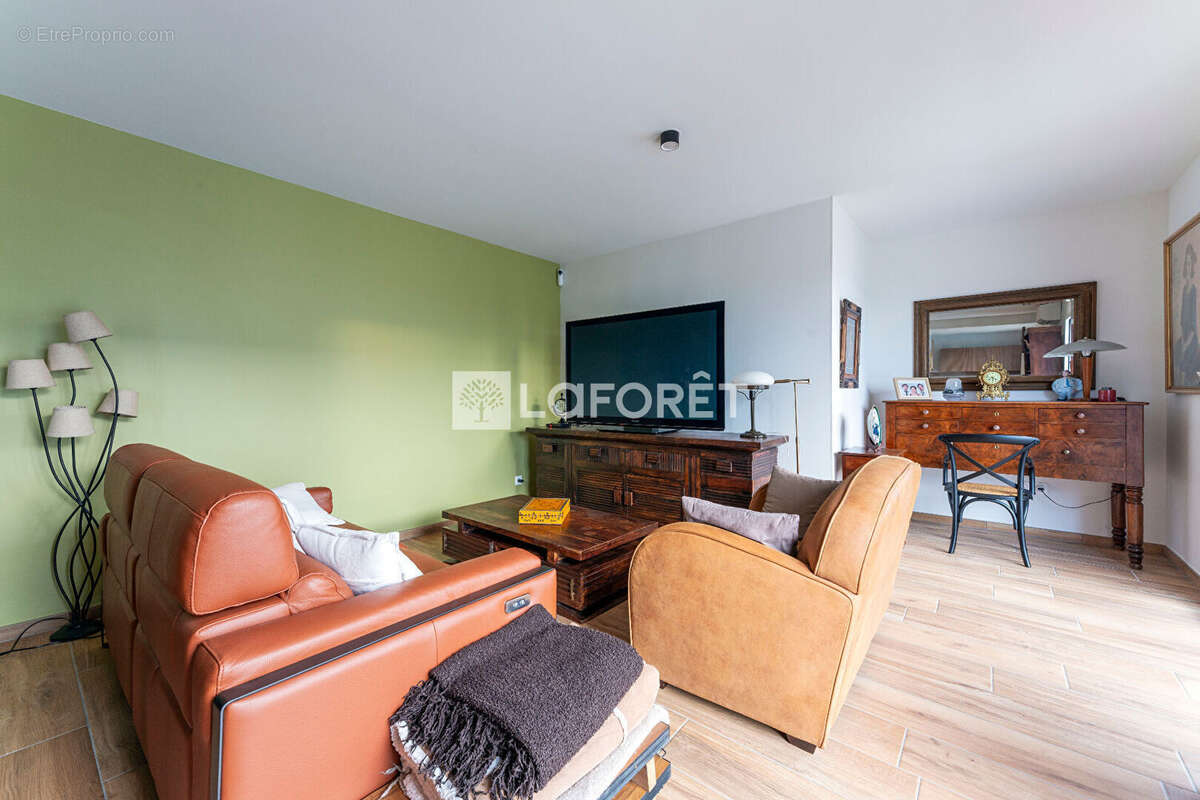 Appartement à SAINTE-FOY-LES-LYON