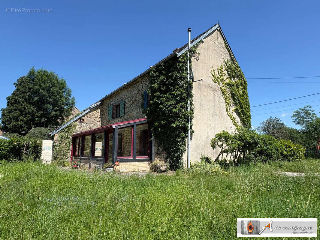 Maison à SAINT-HILAIRE