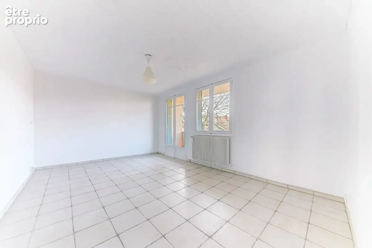 Appartement à LYON-8E