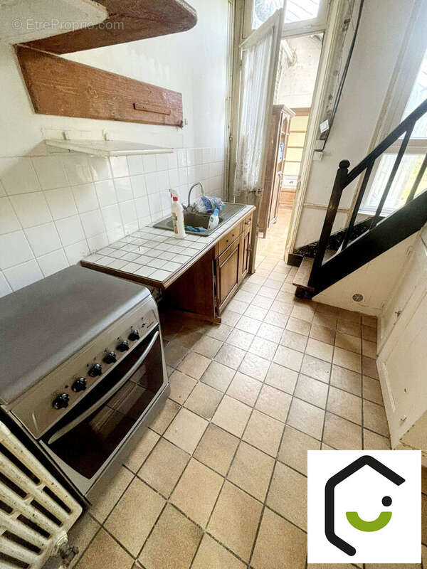 Maison 86 m² à Ayencourt  - photo 4
