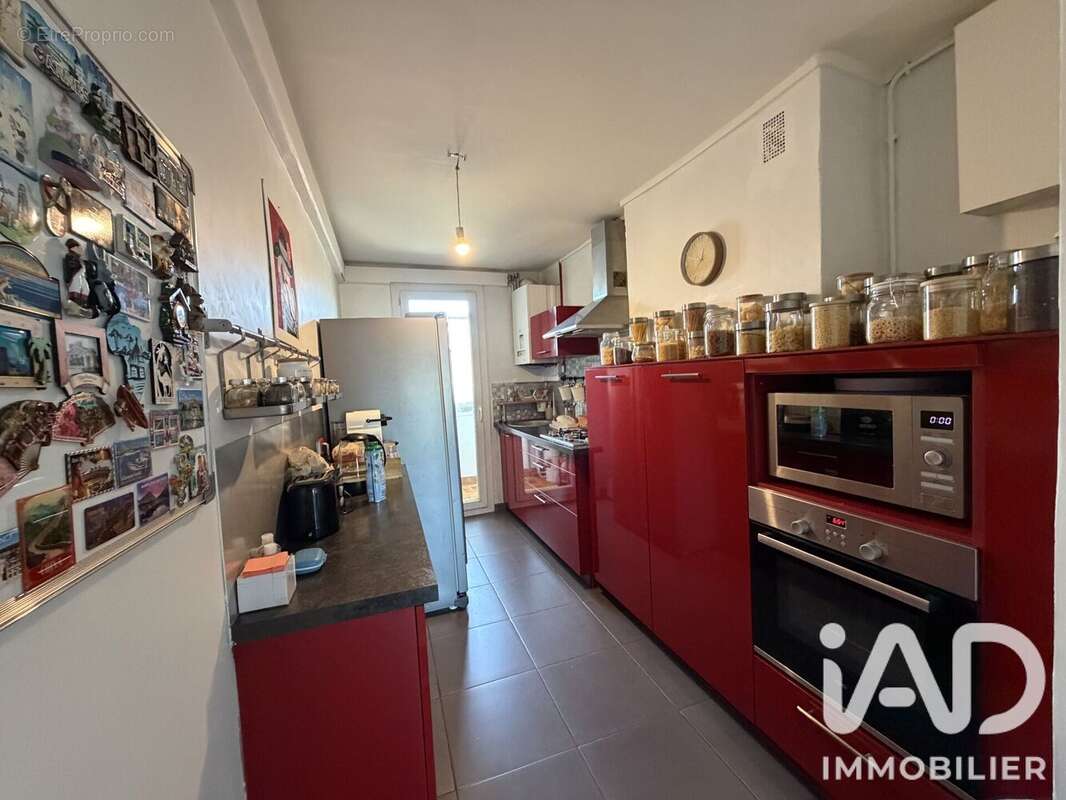 Appartement 66 m² à Marseille-4e  - photo 4