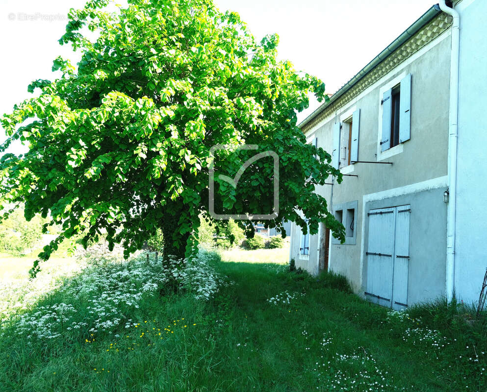 Maison à rénover sur terrain de 1050 m2 - photo 12