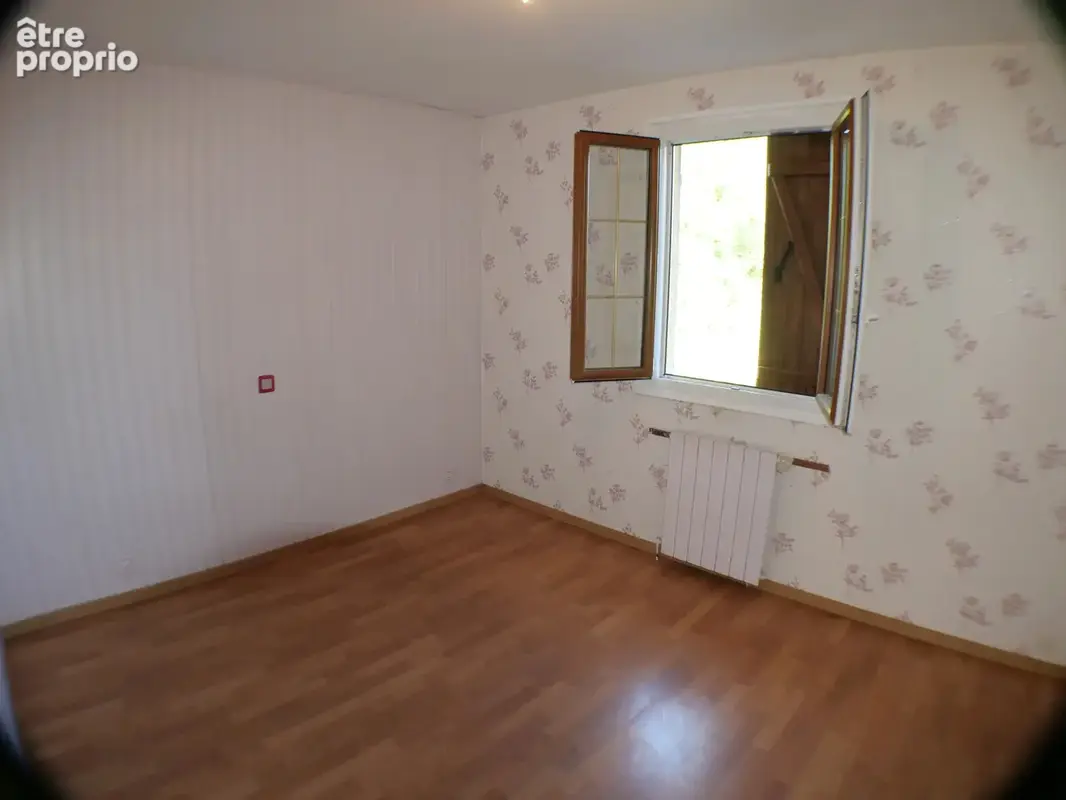 Charmante maison 6 pièces à Favières. - photo 6