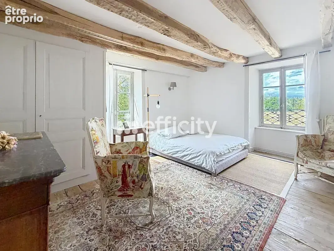 Maison 370 m² à Peschadoires  - photo 3