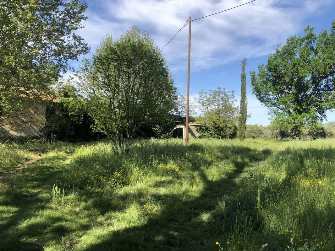 Maison à COURTHEZON