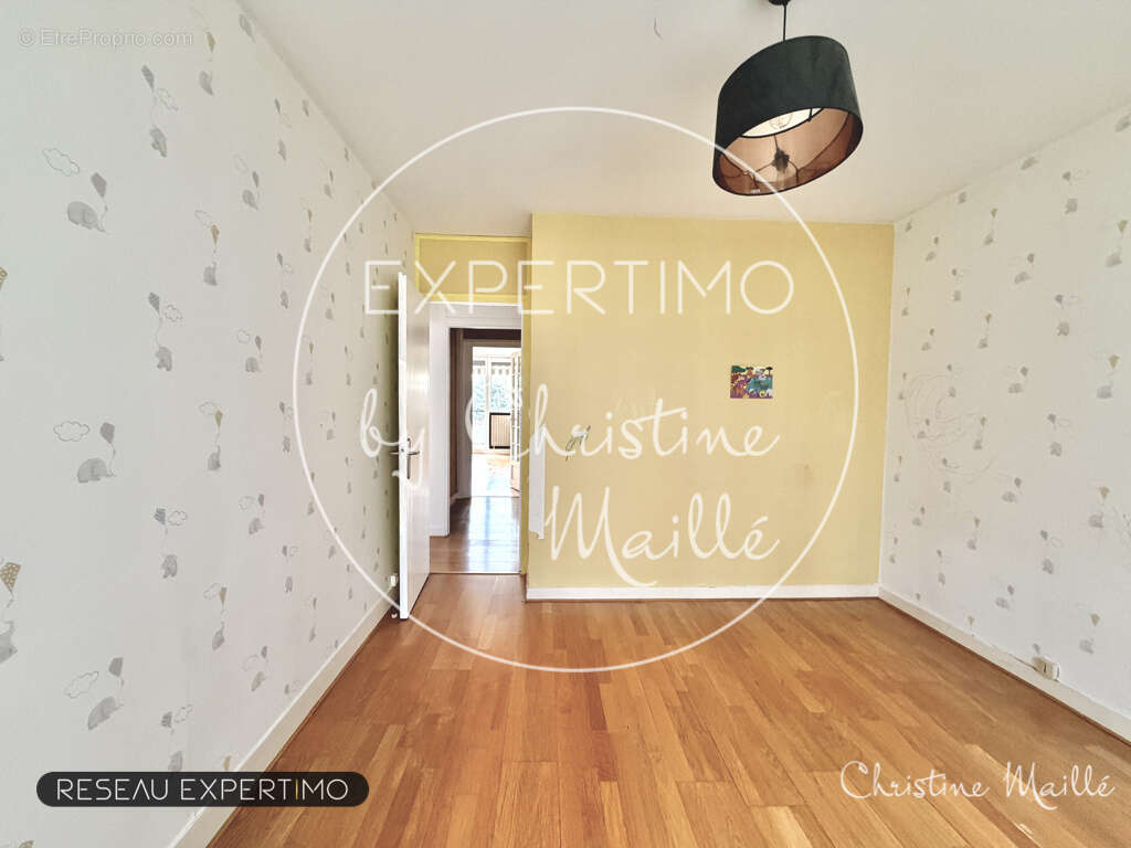 Appartement à VERSAILLES