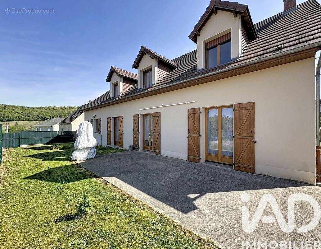 Photo 1 - Maison à SAINT-MARTIN-D'ABLOIS