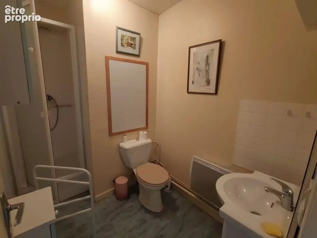 Appartement 1 pièce 34 m² à vendre à Besse-Et-Saint-Anastaise (63610) - photo 7