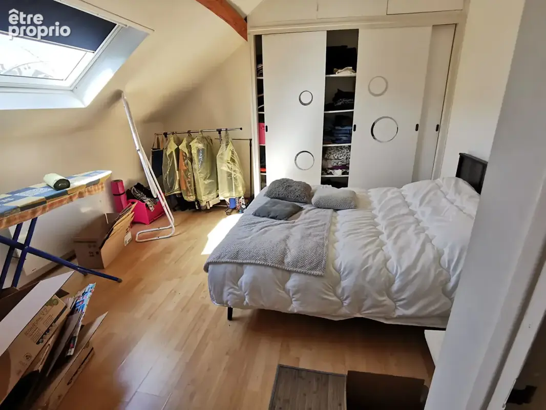 Immeuble + maison -  mehun sur yèvre. - photo 12