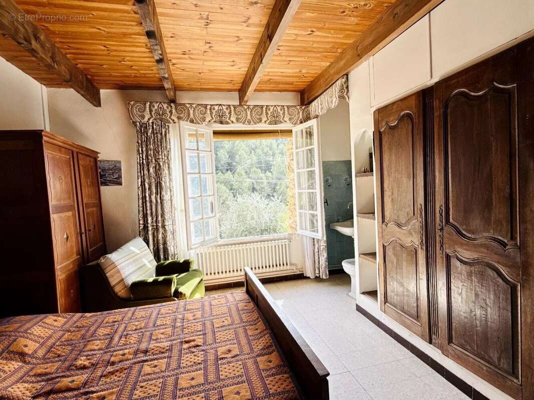 Maison à SAUMANE-DE-VAUCLUSE