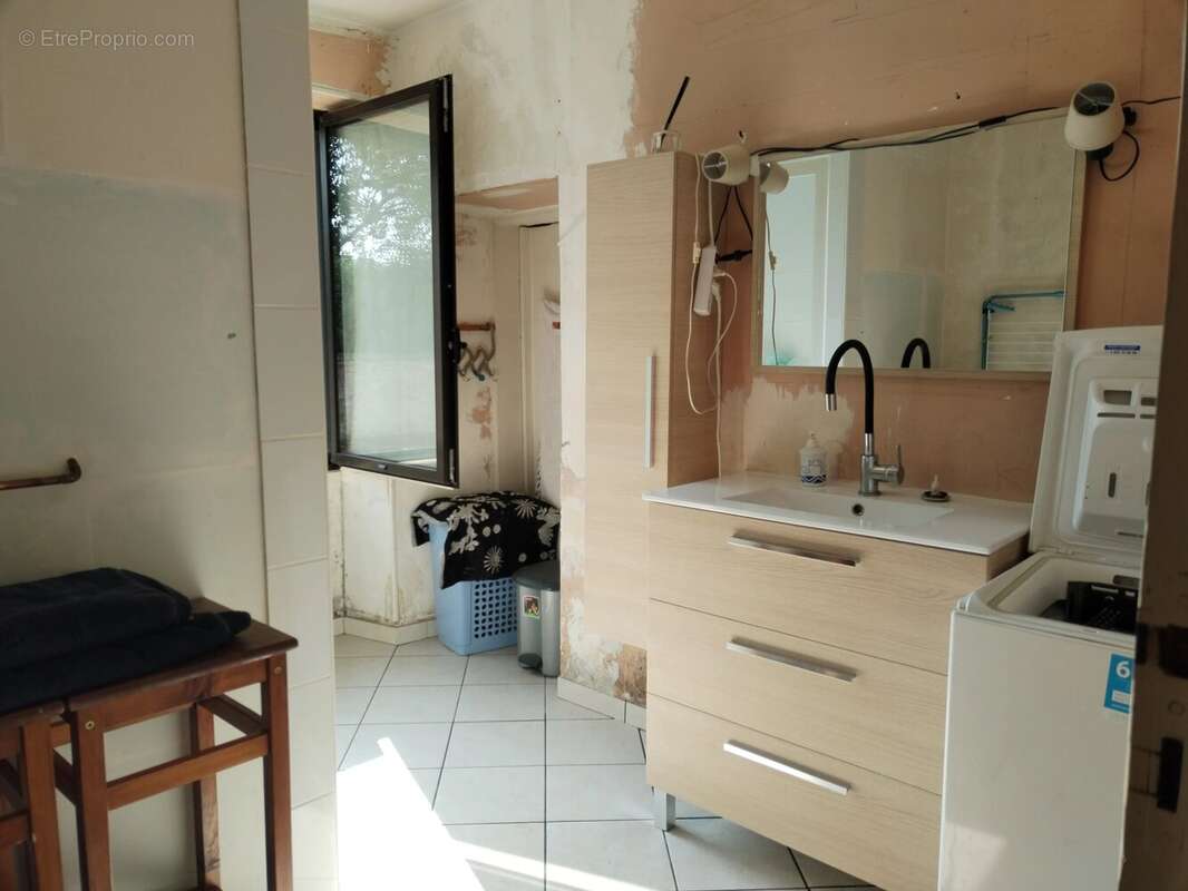 Maison familiale à rénover – 120 m² – terrain 866 m² - photo 7