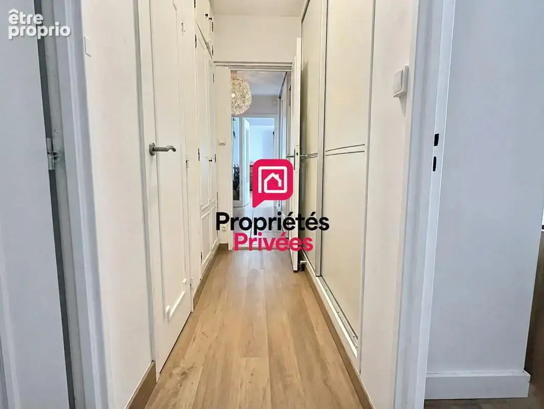 DEPT 33 - GIRONDE - Mérignac  Hyper centre -  Appartement 4 pièce(s) 75 m2, loggia, parking - photo 4