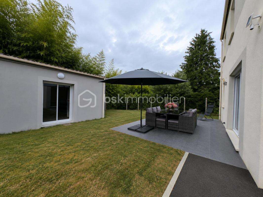Maison récente de 2019 – 3 chambres – Dépendance de 20 m² – Aucun travaux   DPE B - photo 17