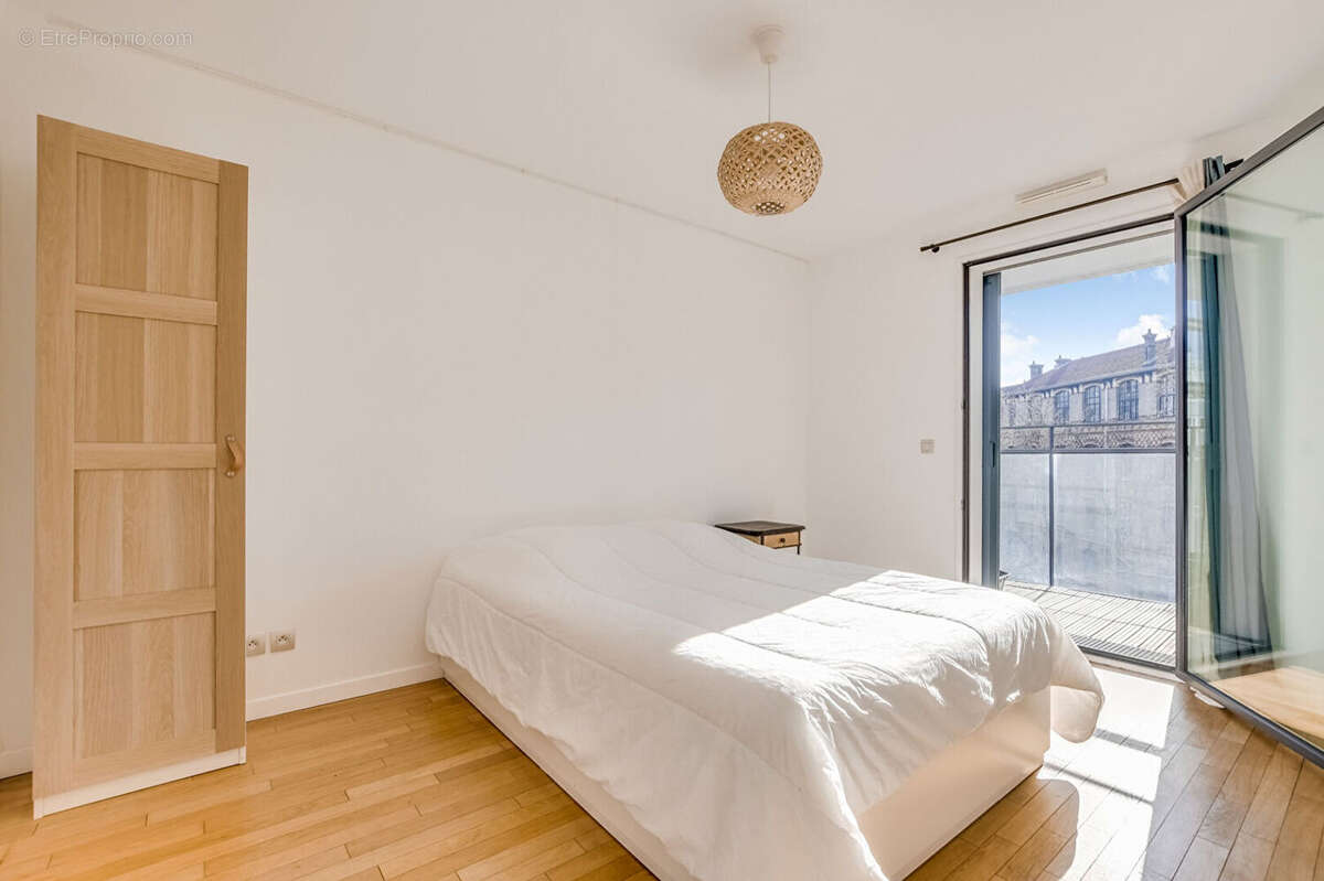 Appartement à PARIS-19E