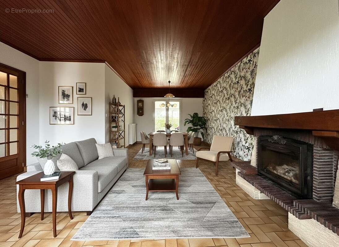 Maison à BOUGUENAIS