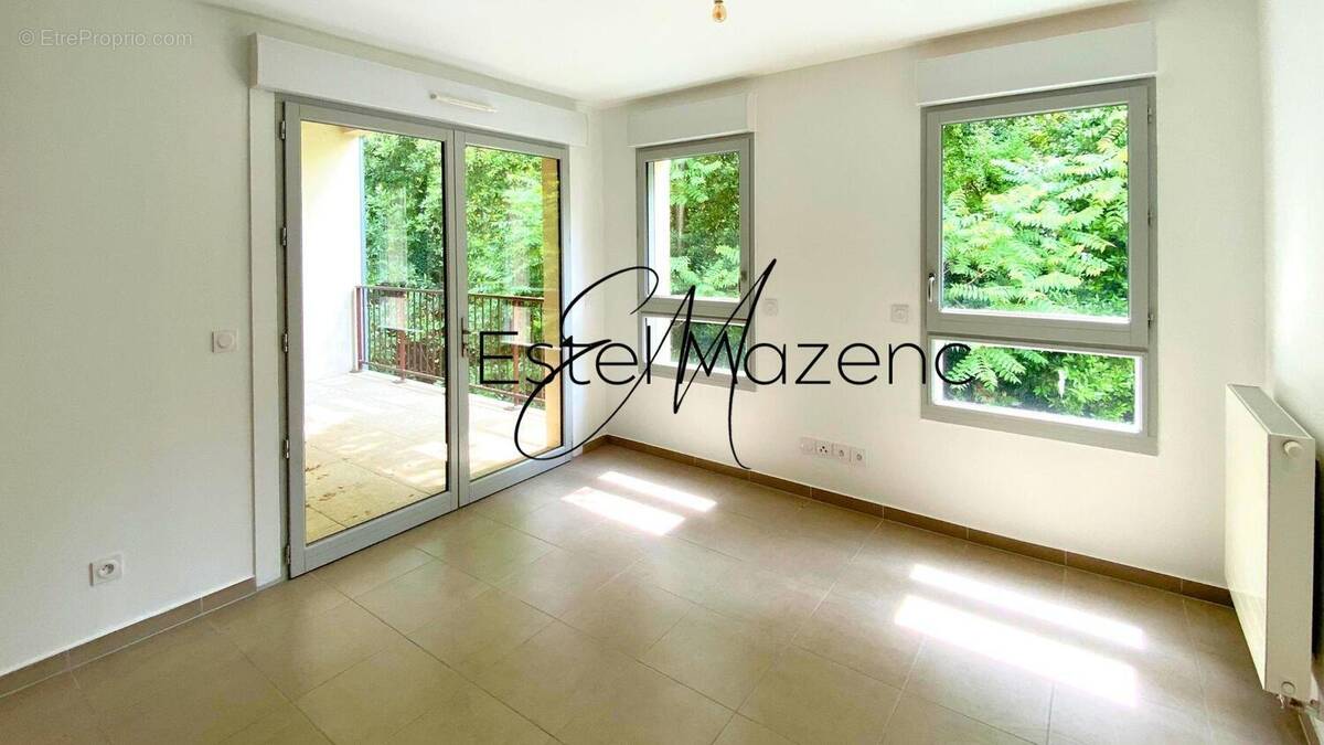 Photo 1 - Appartement à CASTRIES