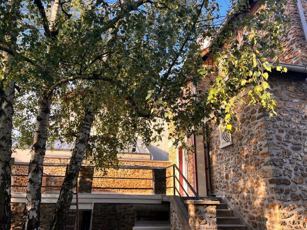 Maison à VILLEMOMBLE